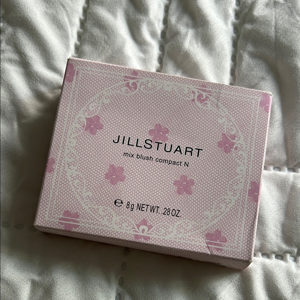 Jill Stuart Pink Blush Compact with Floral Design and brush